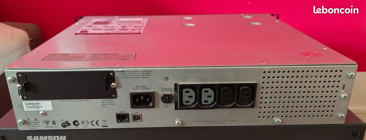 Onduleur APC Rackable D'occasion - Fonctionnement Garanti, Idéal Pour Serveur Ou Baie Info