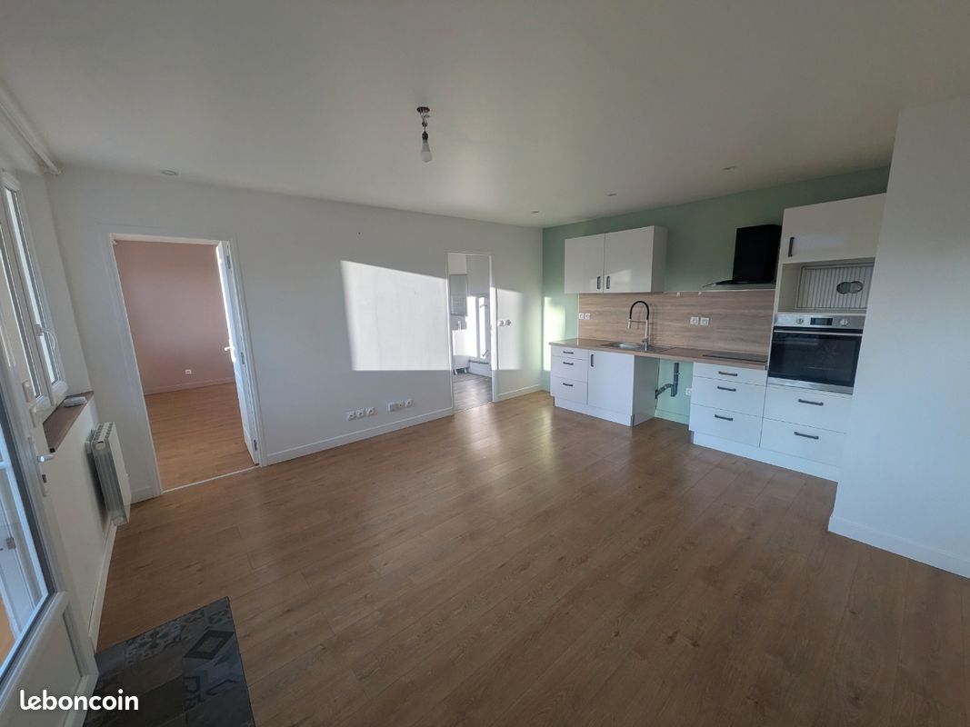 Appartement 2 pièces 47 m² · à Cherbourg-en-Cotentin · 47 m² · 700 €/mois