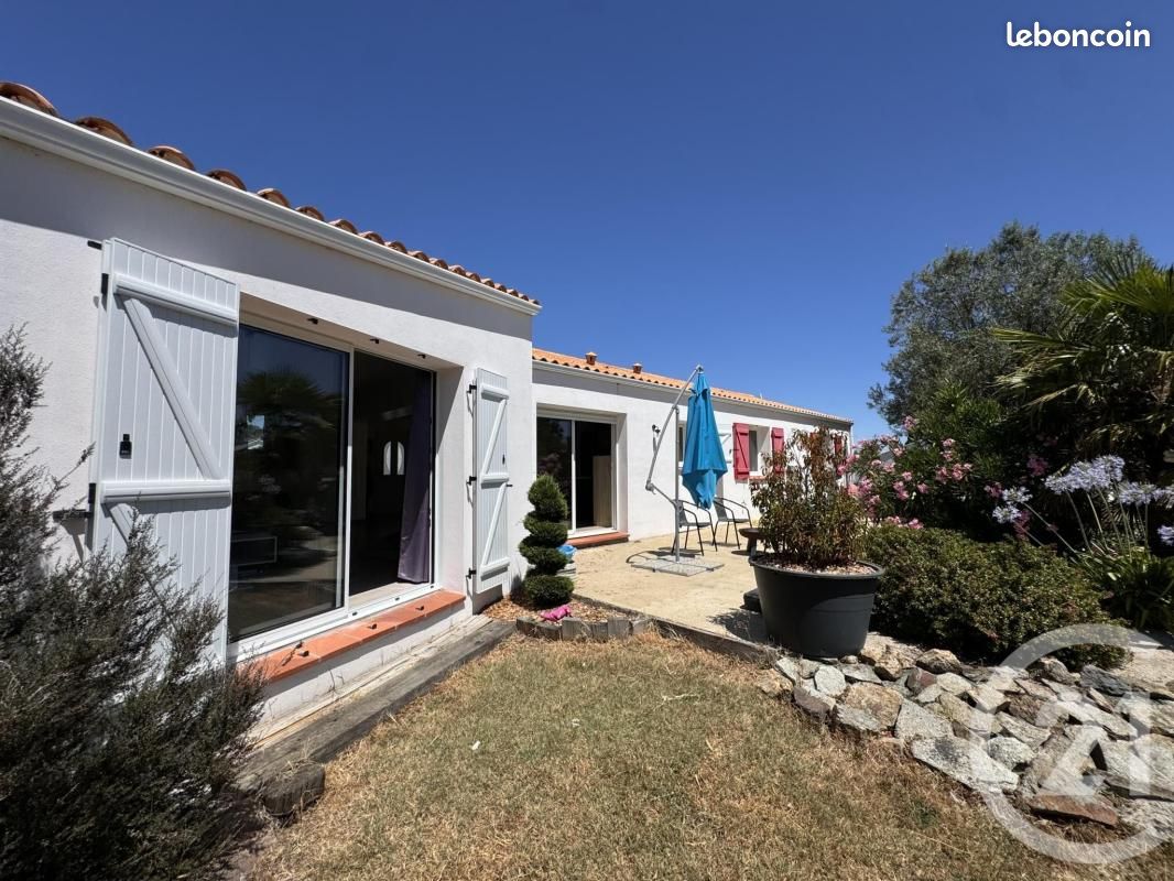 Maison 4 pièces 130 m² · à Saint-Maixent-sur-Vie · 130 m² · 299 900 €