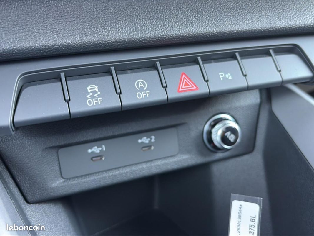 AUDI A1 SPORTBACK 30 tfsi 116 s line s tronic 7 (image 28)