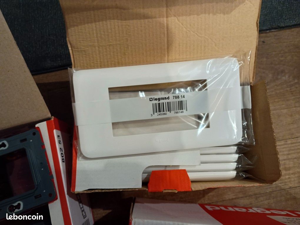 Materiel electrique Legrand (image 2)
