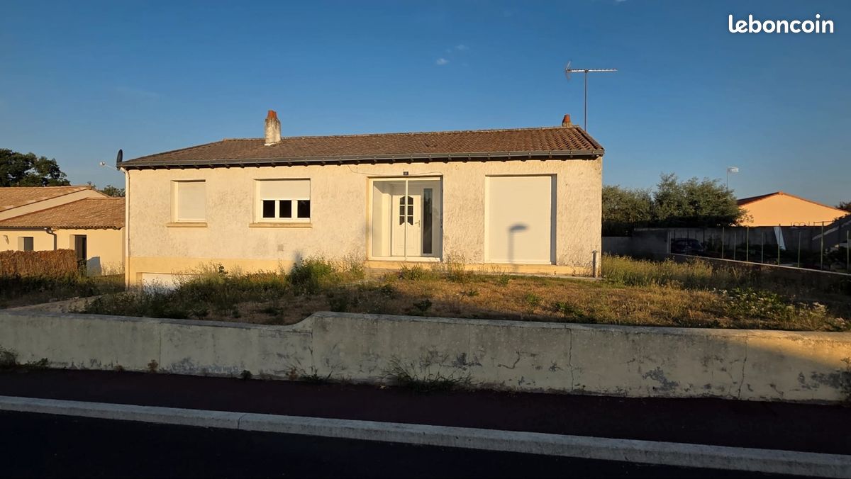 Maison 6 pièces 107 m² · à Bellevigny · 106,7 m² · 170 000 €