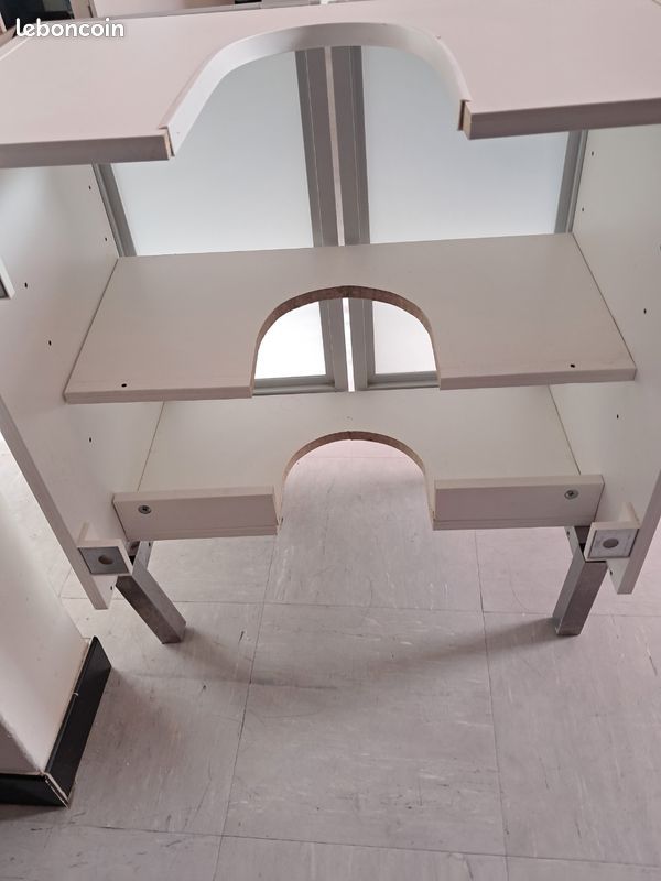 Placard de salle de bain (image 3)