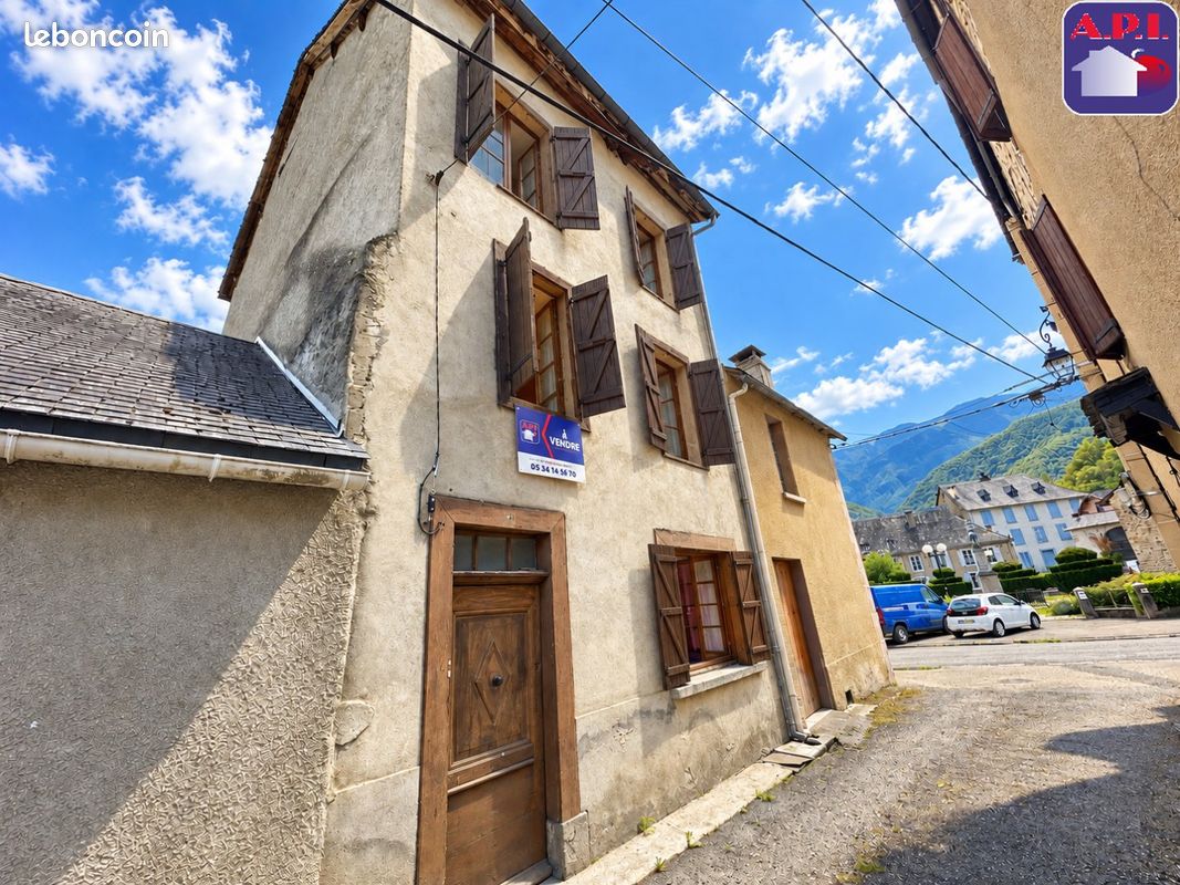 Maison 7 pièces 94 m² · à Sentein · 94 m² · 88 000 €