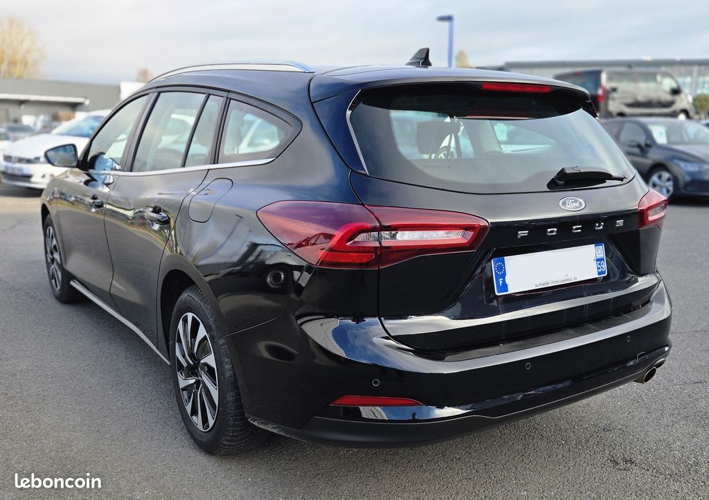 Ford Focus SW 1.0 ecoboost 125Ch Titanium (image 2)