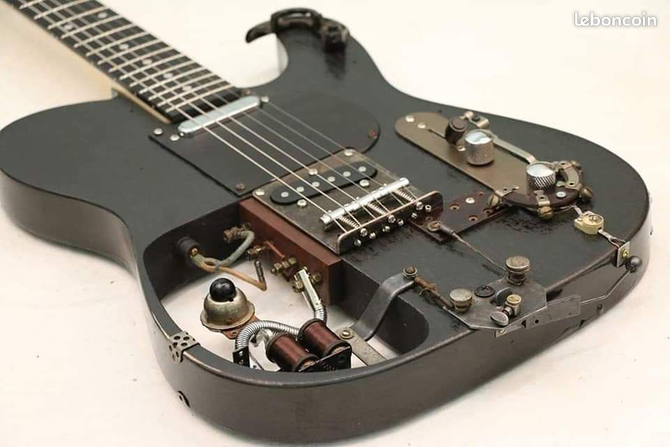 Je recherche des guitares d’exception ou custom originaux (image 3)