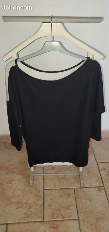 T shirt (image 2)