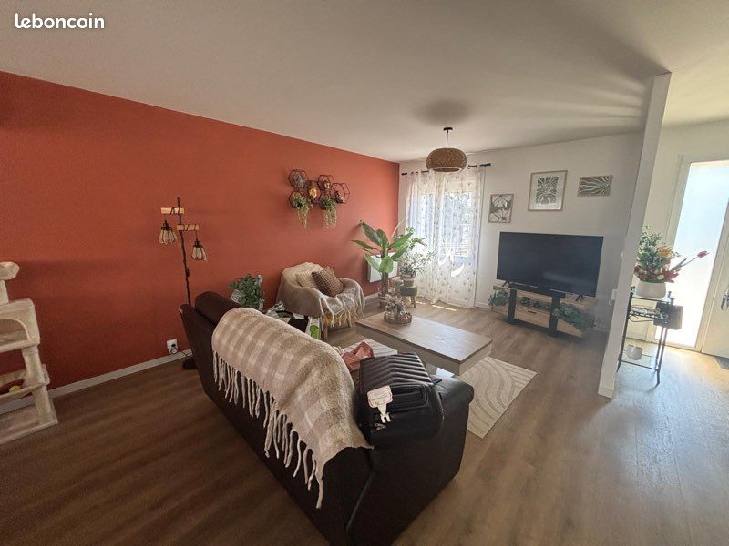 Maison 4 pièces 90 m² · à Jaunay-Marigny · 90 m² · 230 000 €