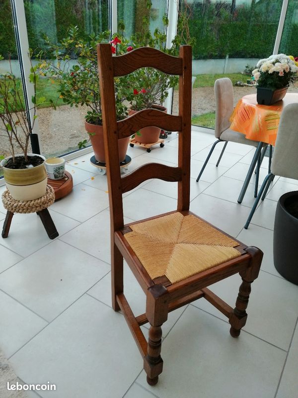 Vends lot de 6 chaises en chênes chevillées et paille antiquaire (image 4)