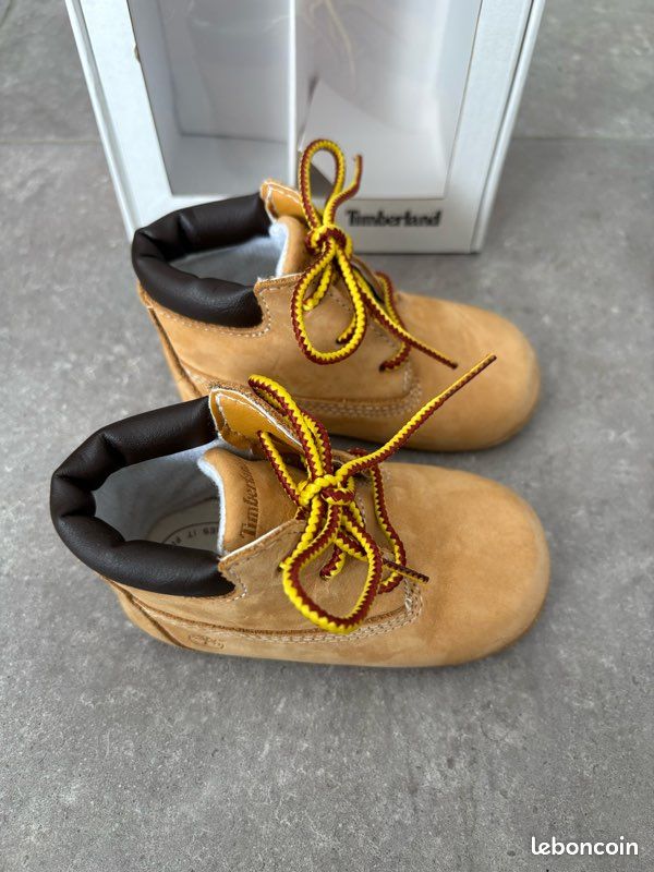 Coffret chaussures souples Timberland et bonnet (image 4)