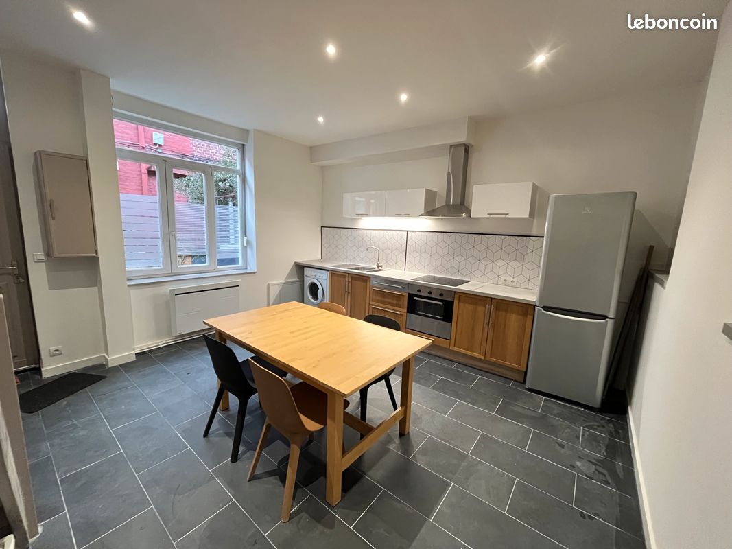 Maison 3 pièces 60 m² · à Lille · 60 m² · 820 €/mois