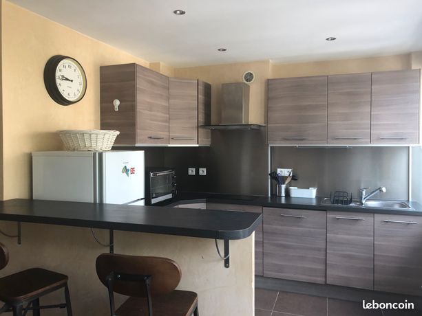 T3 meublé Gratte-ciel 2 locataires