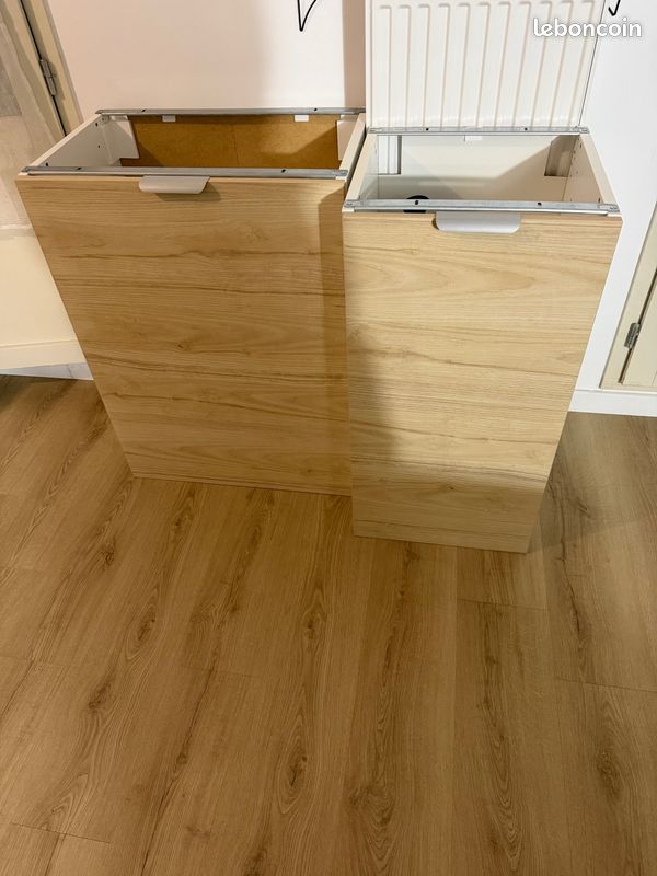 Lot de 4 meubles bas – bois clair – avec pieds (image 2)