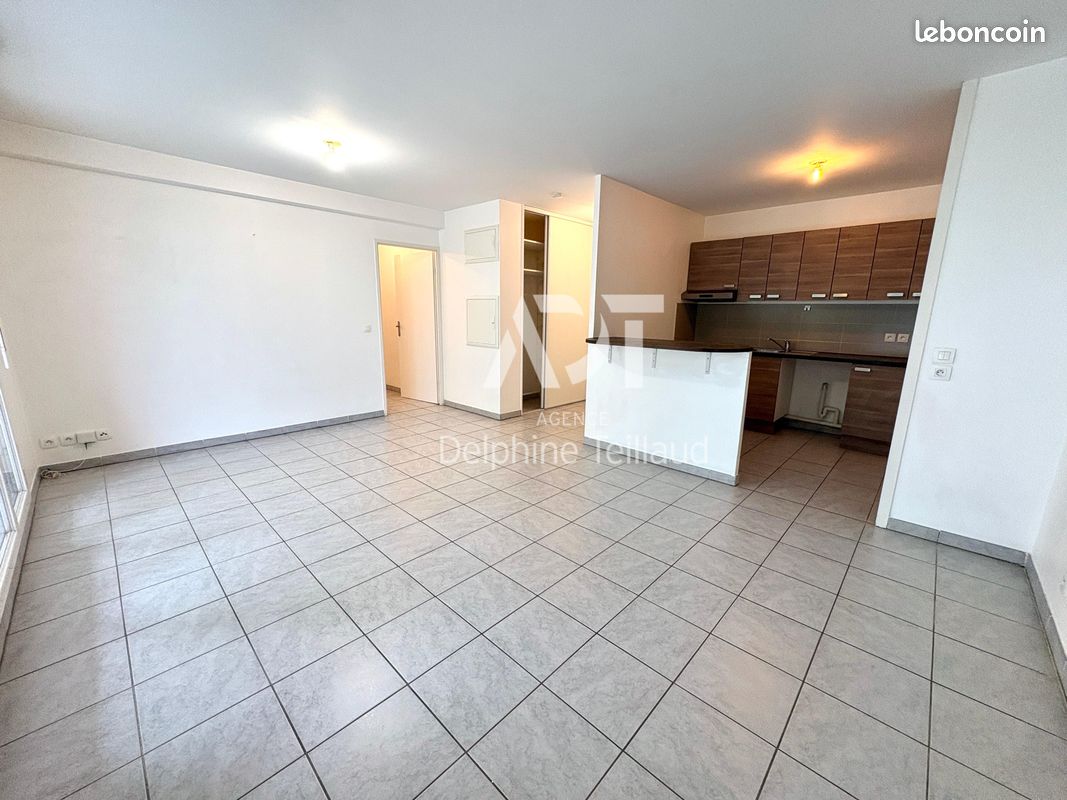 Appartement 3 pièces 64 m² · à Grenoble · 64 m² · 992 €/mois