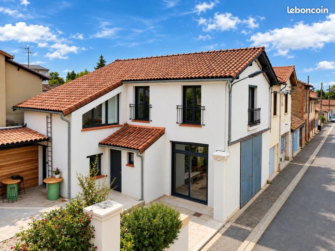 Maison 2 pièces 220 m² · à Montech · 220 m² · 345 000 €