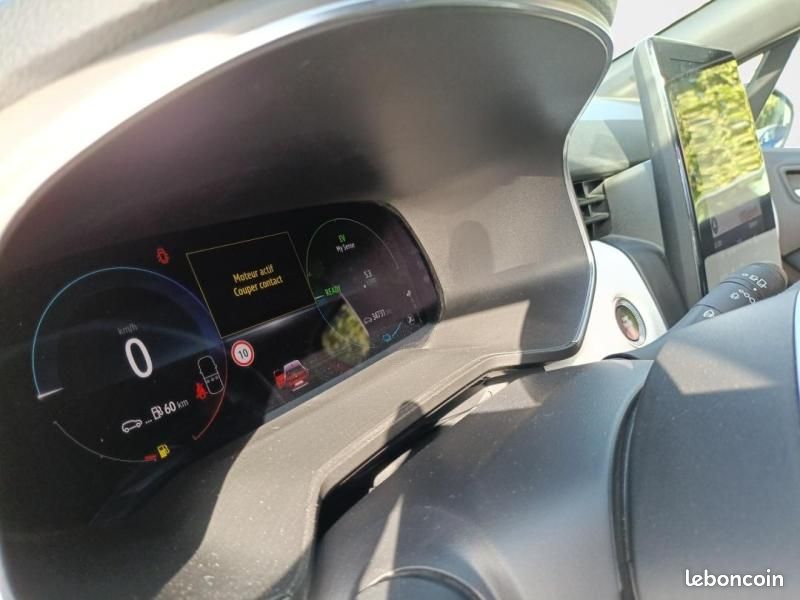 Renault Clio 1.6 E-Tech 145ch full hybrid Techno (image 29)