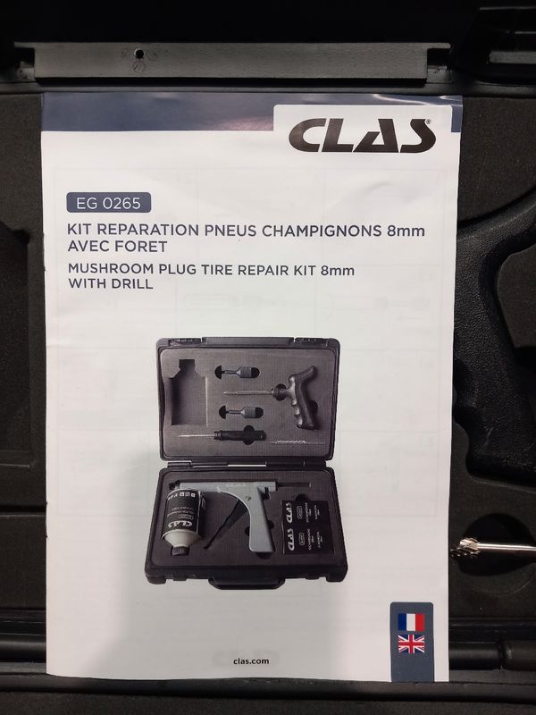 Kit de REPARATION PNEUS CHAMPIGNONS 8mm avec FORET (EG 0265) 