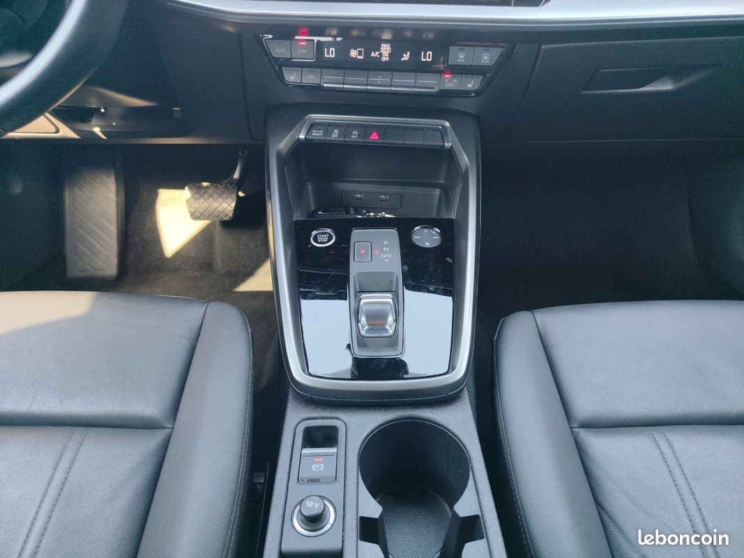 AUDI A3 SPORTBACK 35 TFSI Mild Hybrid 150 Design Luxe - Virtual Cockpit - CarPlay - Clim Bizone - Garantie 12 Mois (image 13)