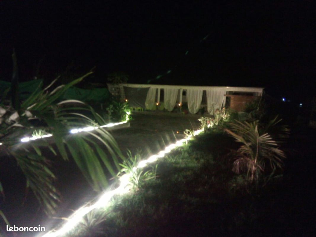 Location saisonnière Tropik'Oasis jacuzzi spa 6 à 8 personnes 3 chambres Petit Canal Guadeloupe (image 1)