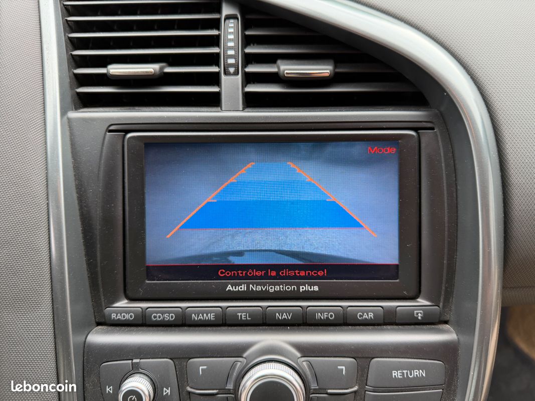 AUDI R8 V8 4.2 FSI QUATTRO 420 R-TRONIC 420Ch - Bang Olufsen - Sièges éléctrique/chauffants - Magnetic Ride - Caméra de Recul - GARANTIE 12 MOIS (image 18)