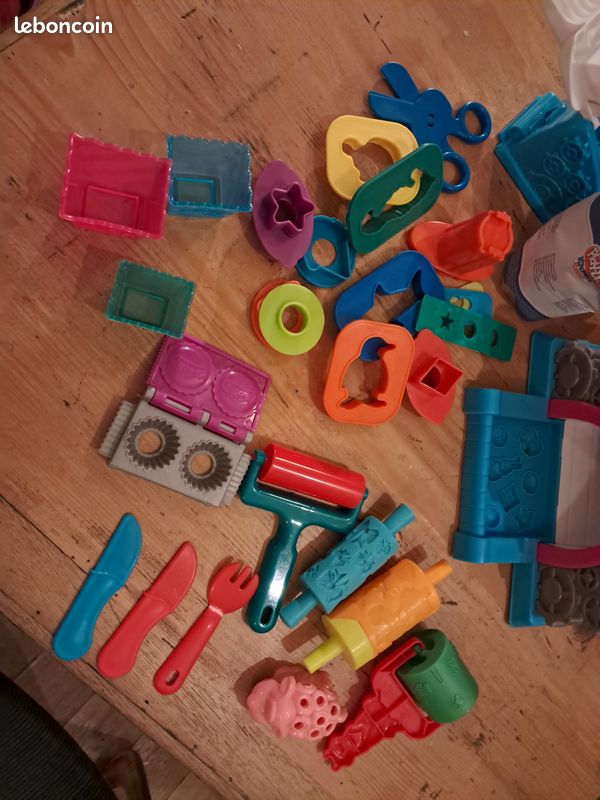 Ensemble pâte à modeler / fabrique à bonbons Play-doh (image 2)