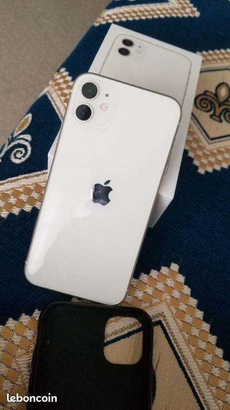 Iphone 11 blanc 64 Go (image 2)