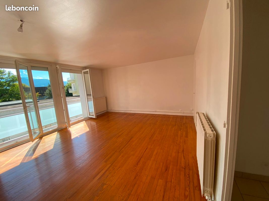 Appartement 3 pièces 67 m² · à La Tronche · 67 m² · 960 €/mois