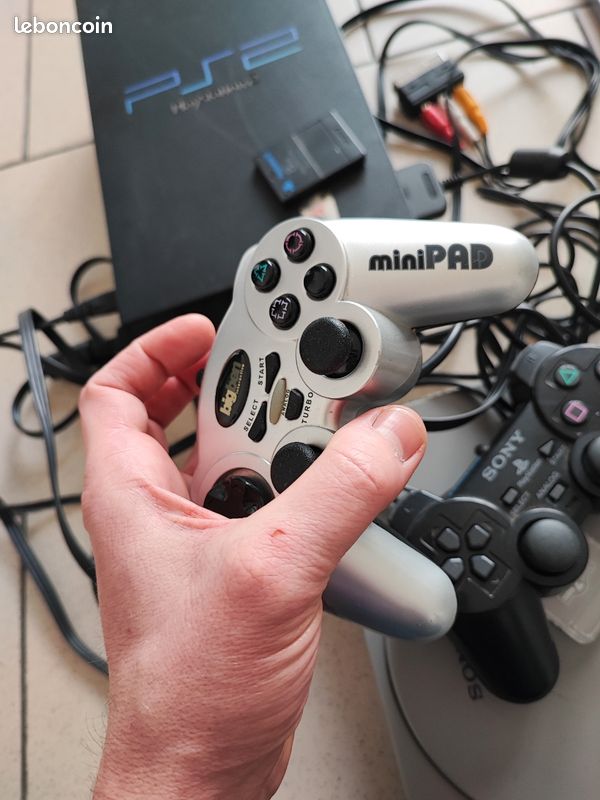 Manette Thrustmaster Pour PS2, PS1 Et PC - Joystick Playstation Blanc - Occasion