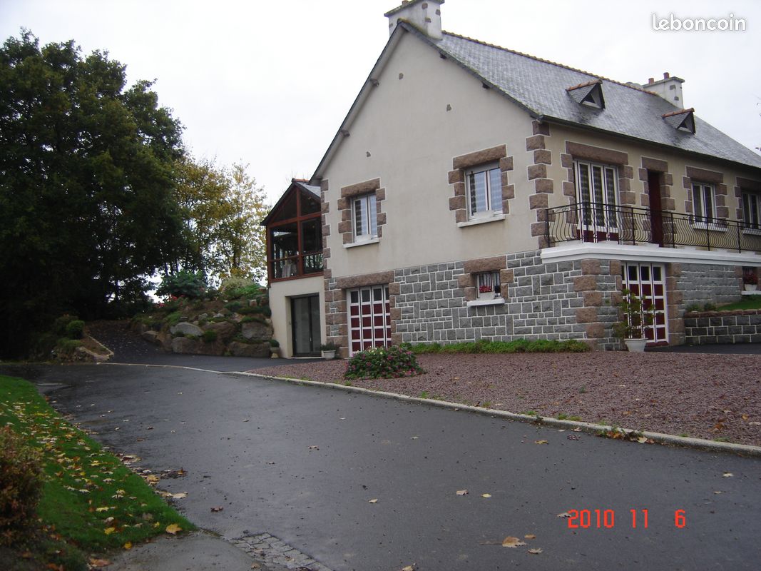 Appartement 1 pièce 45 m² · à Bréhand · 45 m² · 340 €