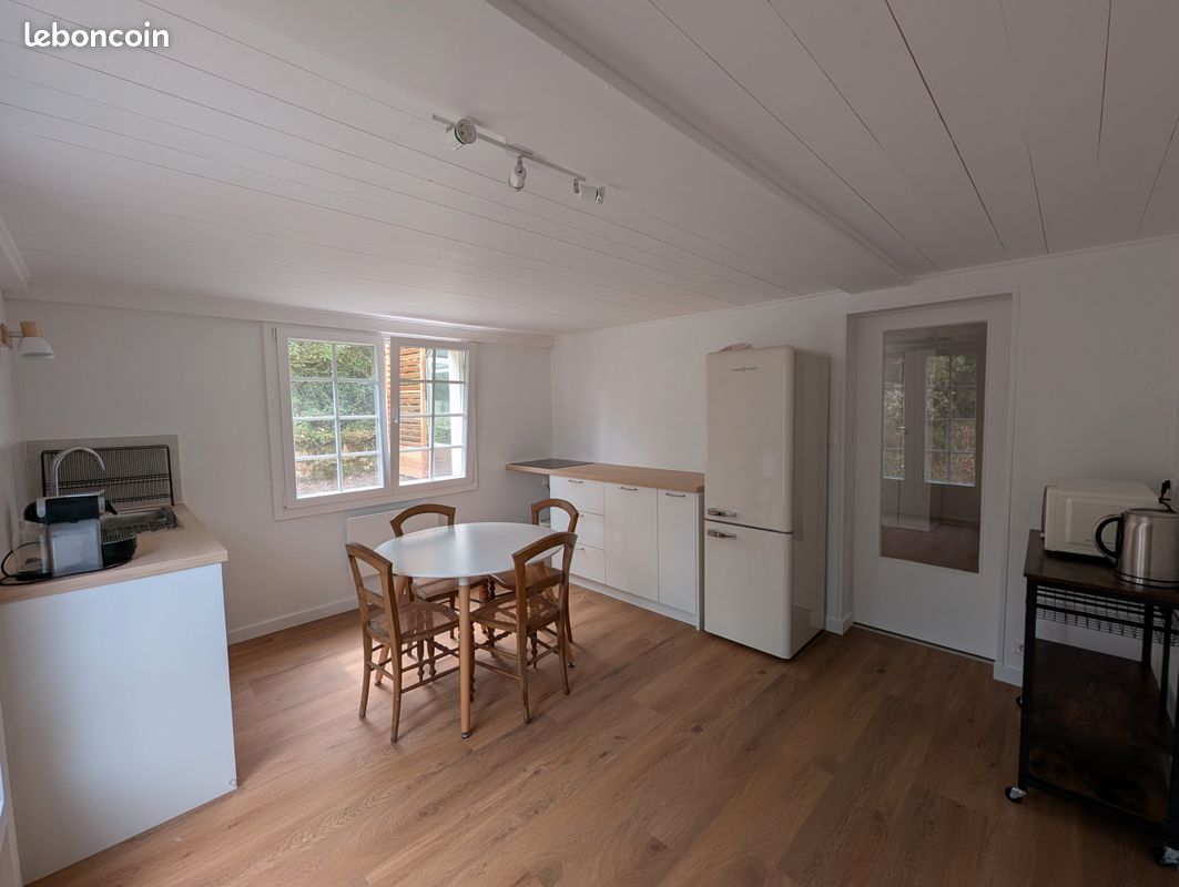 Appartement 1 pièce 35 m² · à Fontenay-le-Comte · 35 m² · 550 €/mois