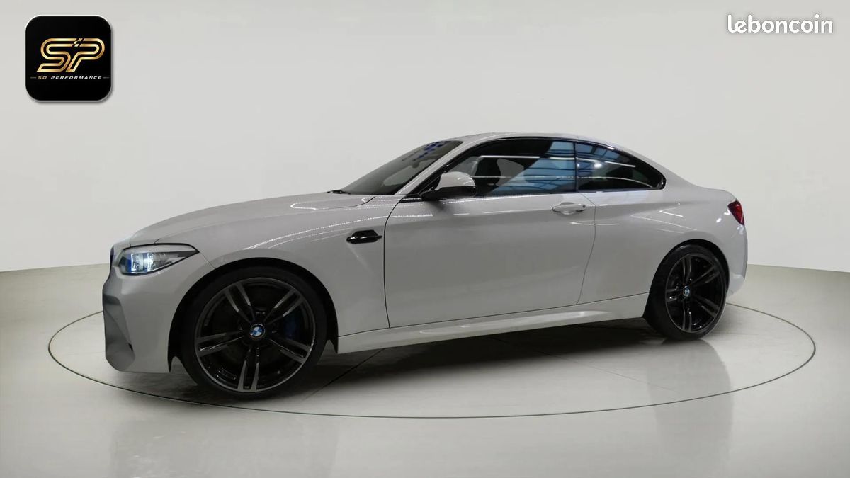 BMW M2 COMPETITION 411 ch * DKG Drivelogic * Toit Ouvrant * Carbone * Caméra (image 10)