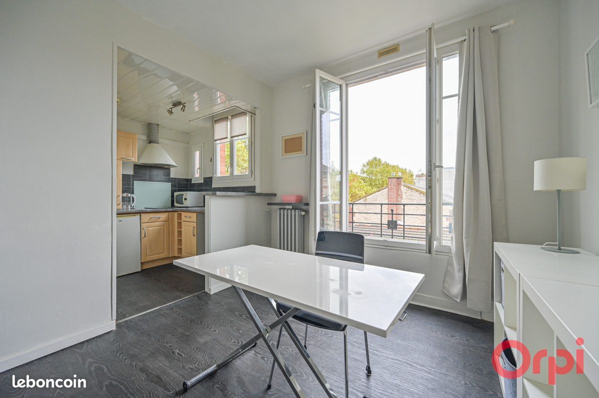 Appartement 1 pièce 20 m² · à Clichy · 20 m² · 806 €