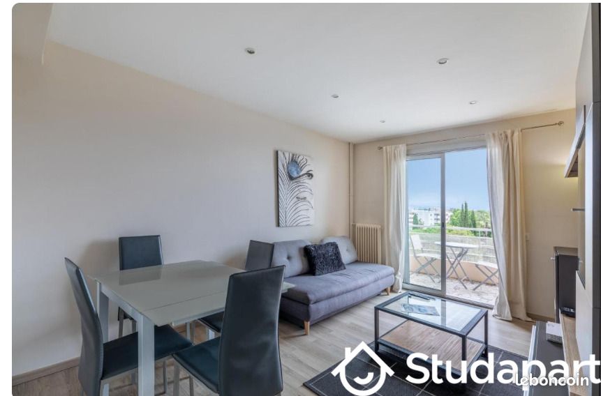 Appartement 2 pièces 43 m² · à Antibes · 43 m² · 1 055 €