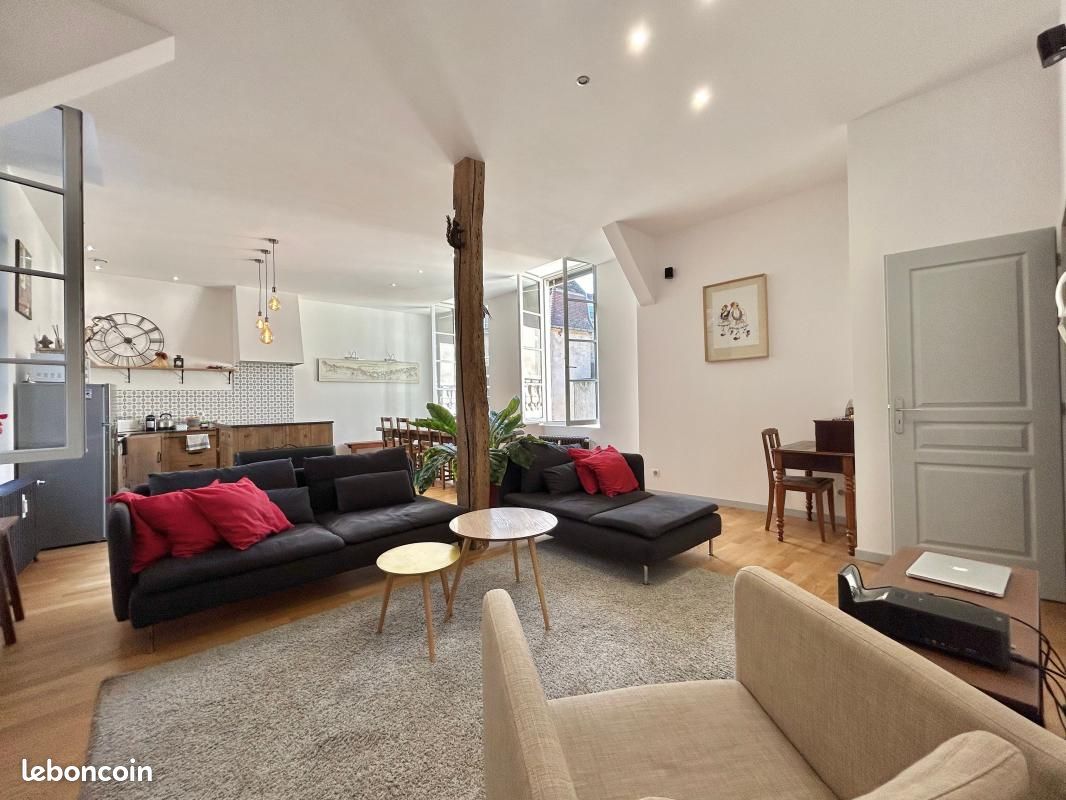Appartement 2 pièces 75 m² · à Dijon · 75 m² · 330 000 €