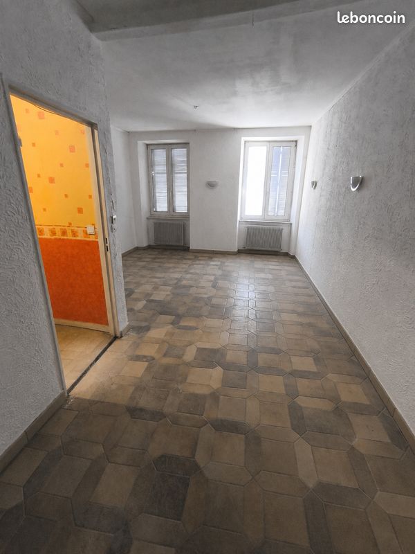 Appartement 5 pièces 100 m² · à Mulhouse · 100 m² · 58 000 €