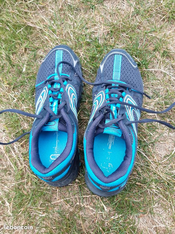 Chaussures de trail femme Décathlon 39 (image 1)