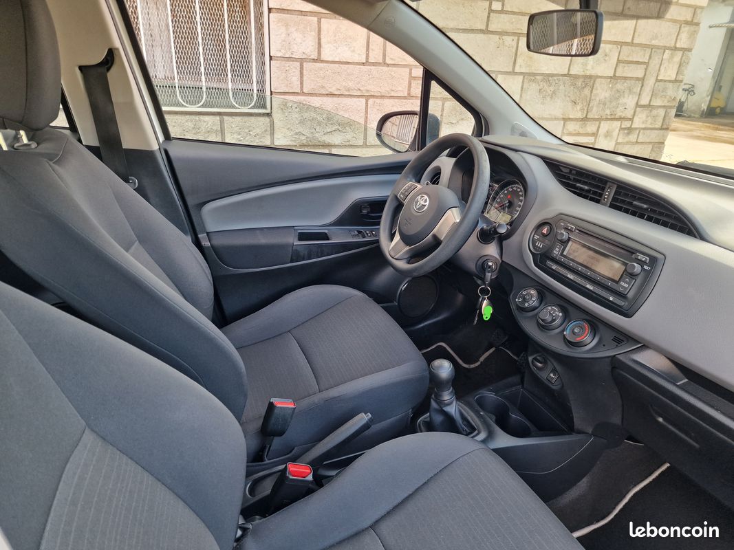 Toyota yaris 1.0 69 cv ct ok (image 5)