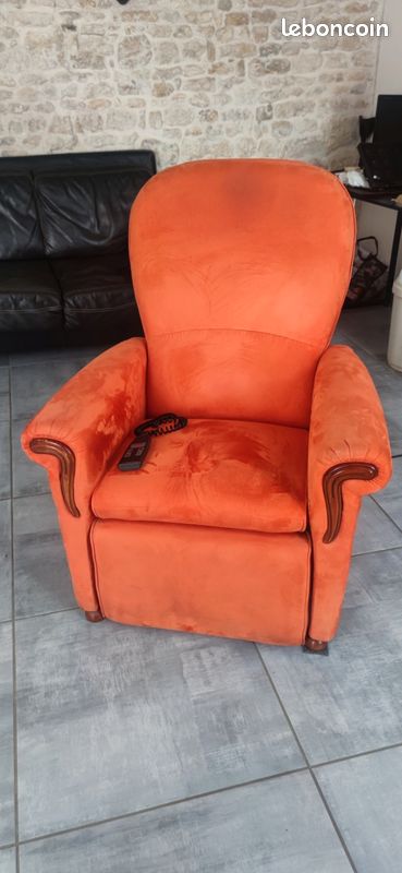 Fauteuil électrique (image 1)
