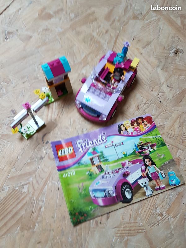 Lego friends (image 1)