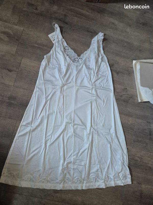 Robe Femme UMGEE – Neuve Avec Étiquettes – Blanc Cassé Taille L – Coton/Polyester – Coupe Casual