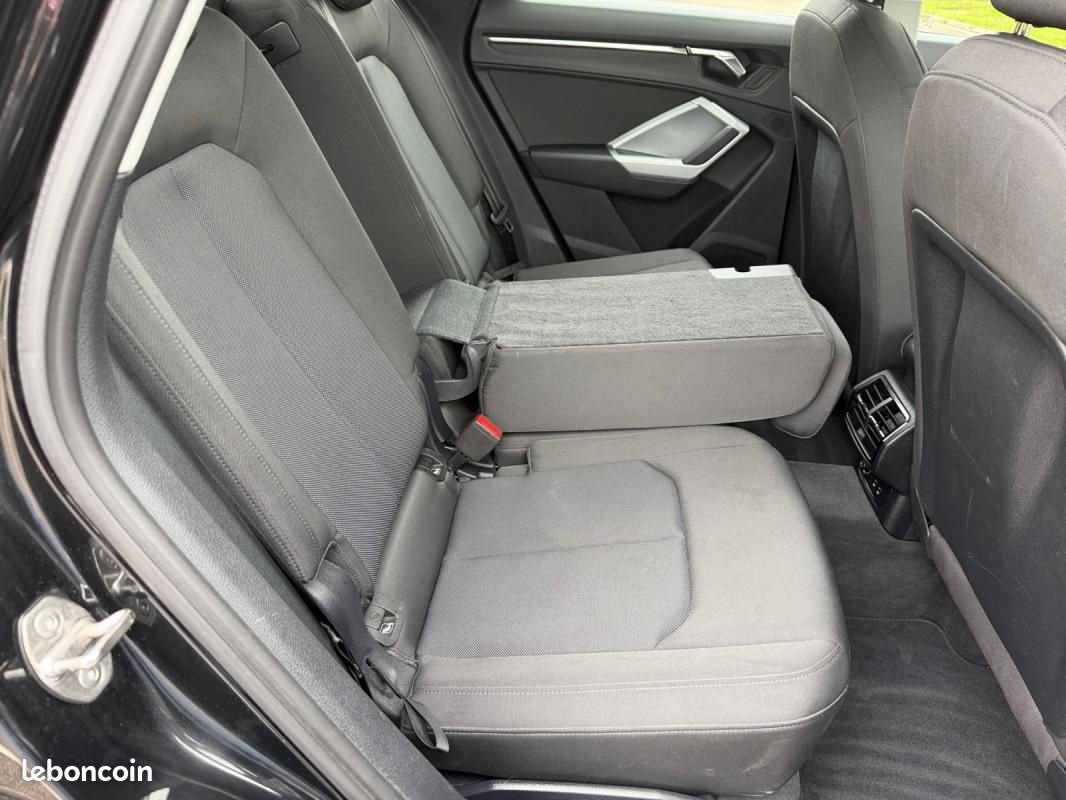Audi Q3 II 35 TDI 150 BUSINESS LINE S tronic 7 (image 21)