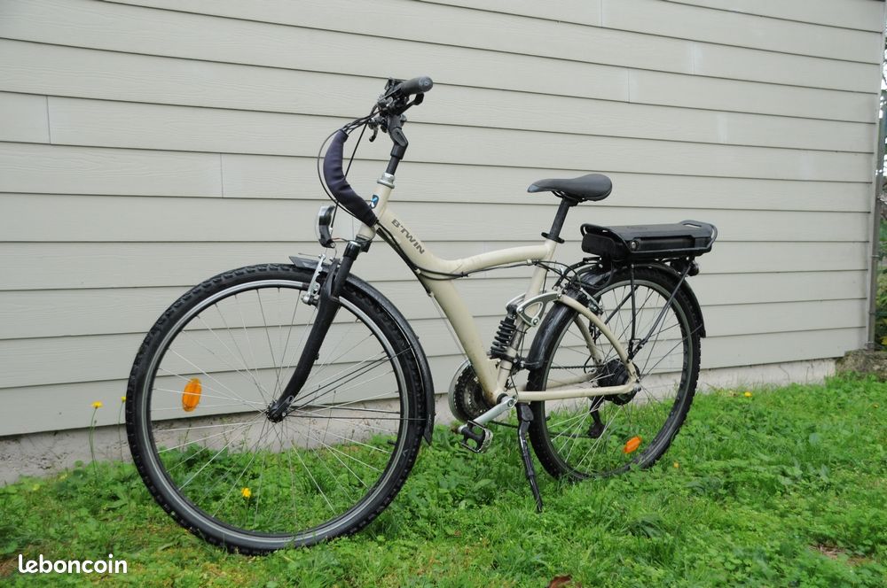 Vélo Electrique B'TWIN Original 700 Vélos