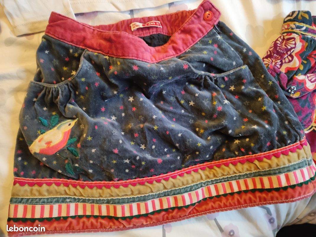 Lot 3 jupes dpam et 3 t-shirts fille 3 ans (image 5)