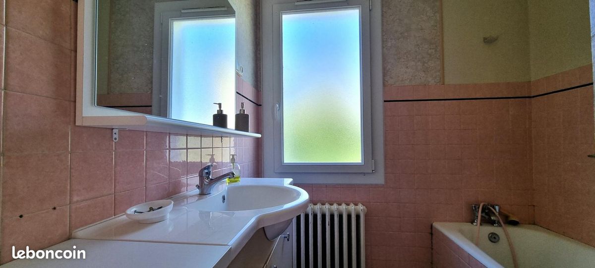 Maison 7 pièces 169 m² - Serres-Morlaàs 64160 (image principale 10)