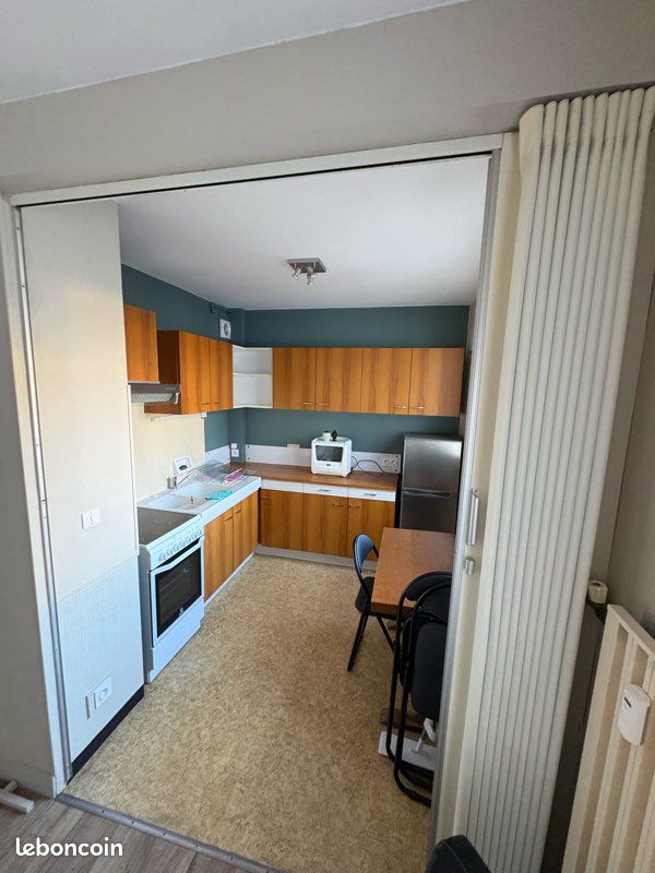 Appartement 1 pièce 27 m² · à Laval · 27 m² · 500 €