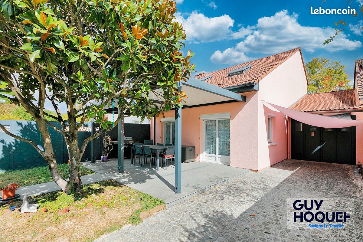 Maison 4 pièces 88 m² · à Savigny-le-Temple · 88 m² · 284 990 €