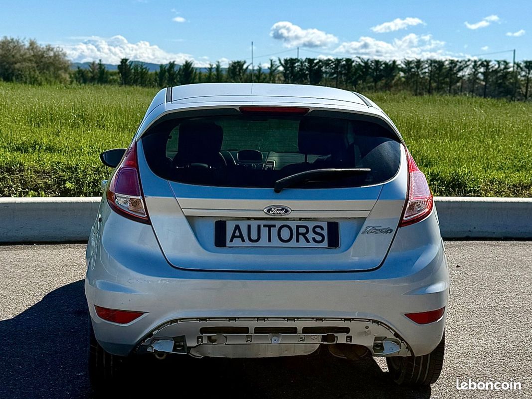 FORD FIESTA 1.25 60 Trend (image 6)