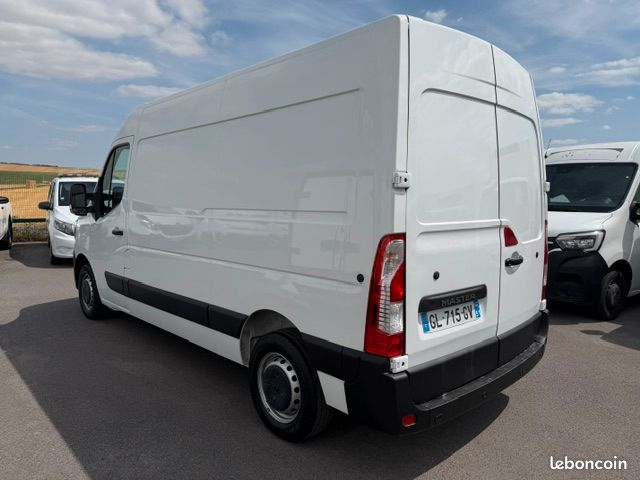 16290 HT - RENAULT Master L2H2 DCI 135 Grand Confort 2,3 L - 12/2022 - 83500 kms (image 4)