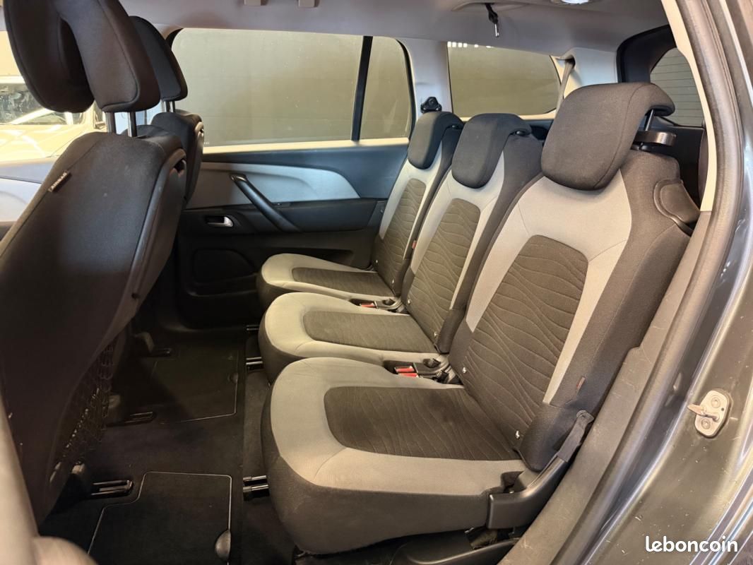 Citroën Grand C4 Picasso 1.6 HDi 115ch BUSINESS+ BVA – 7 PLACES | ENTRETIEN À JOUR + BARRES DE TO... (image 9)