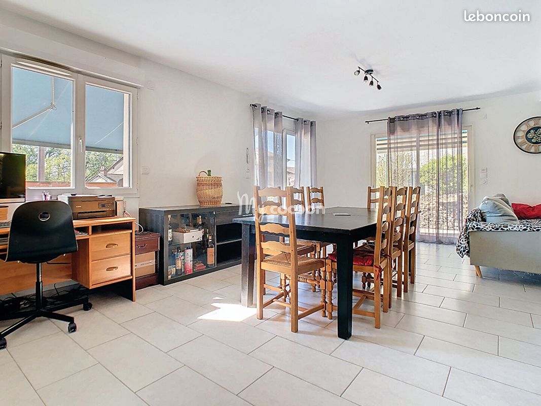 Maison 5 pièces 110 m² · à Pont-d'Ain · 110 m² · 235 000 €